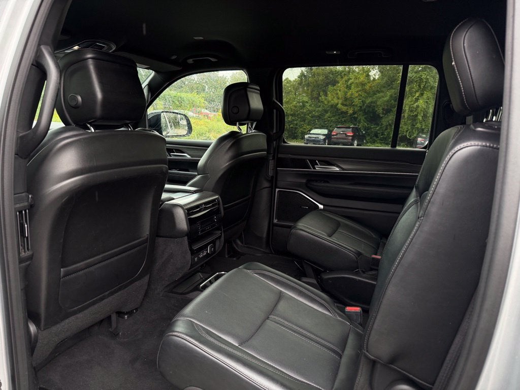 2024 Jeep Wagoneer Series III
