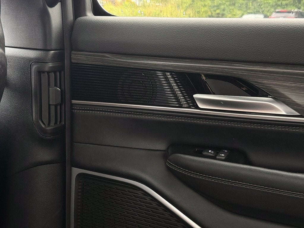 2024 Jeep Wagoneer Series III