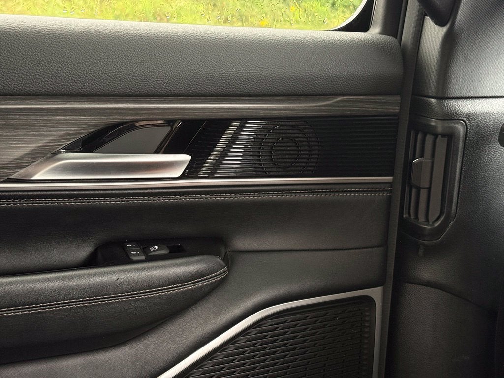 2024 Jeep Wagoneer Series III