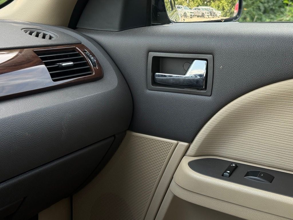 2008 Ford Taurus SEL