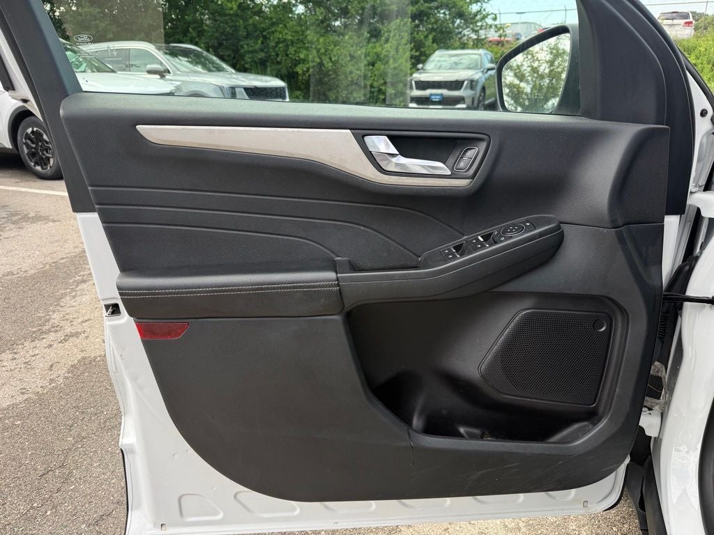 2021 Ford Escape Hybrid SE