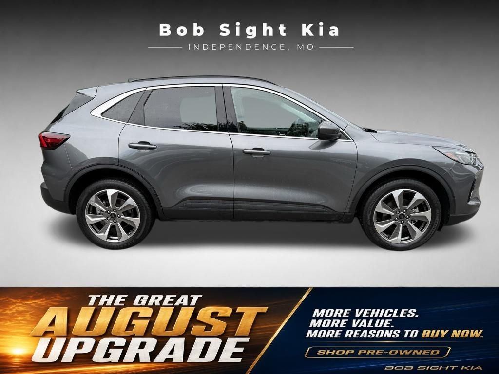 2023 Ford Escape Platinum