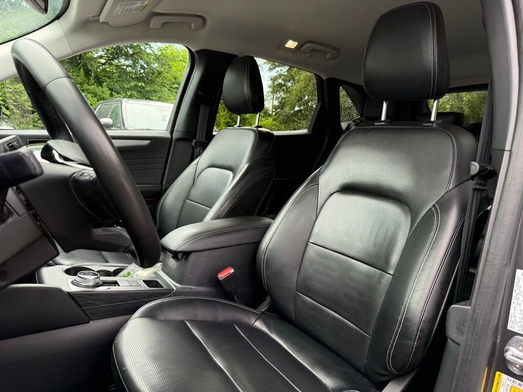 2023 Ford Escape Platinum