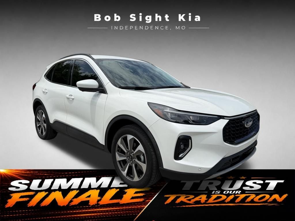 2023 Ford Escape Hybrid Platinum