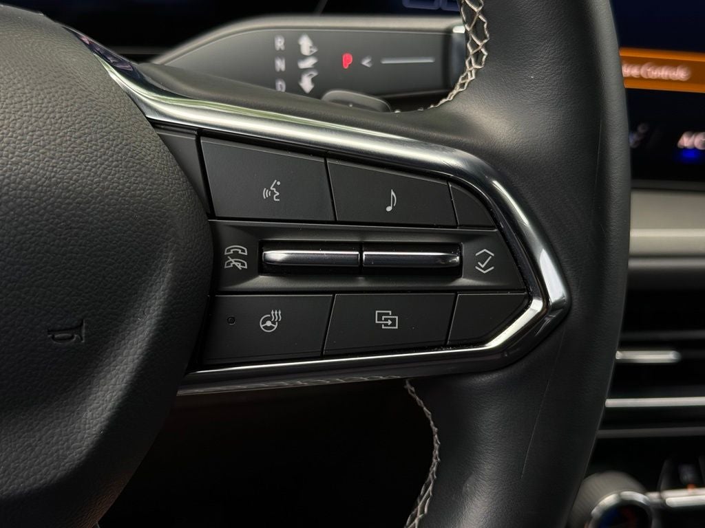 2025 Chevrolet Traverse LT 2LT