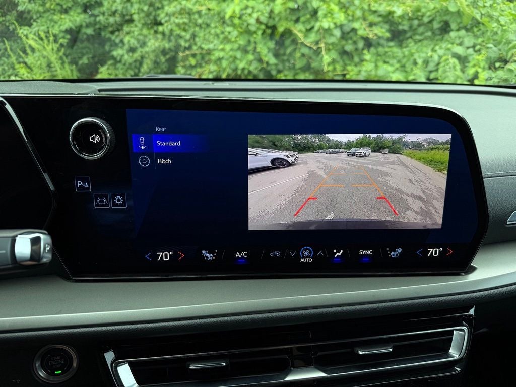 2025 Chevrolet Traverse LT 2LT