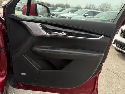 2023 Cadillac XT6 Premium Luxury
