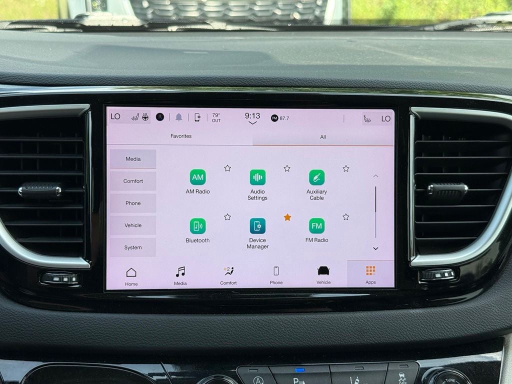 2024 Chrysler Pacifica Touring L