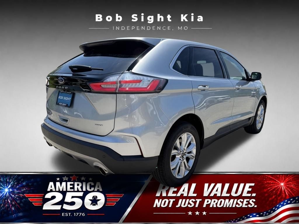 2023 Ford Edge Titanium