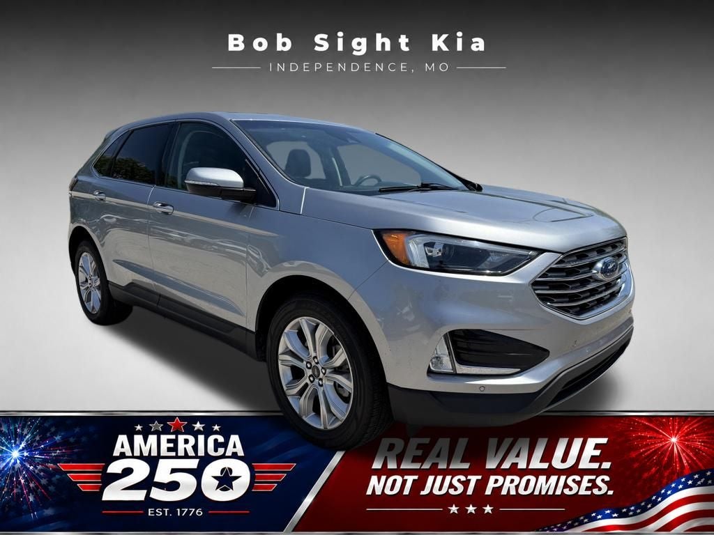 2023 Ford Edge Titanium