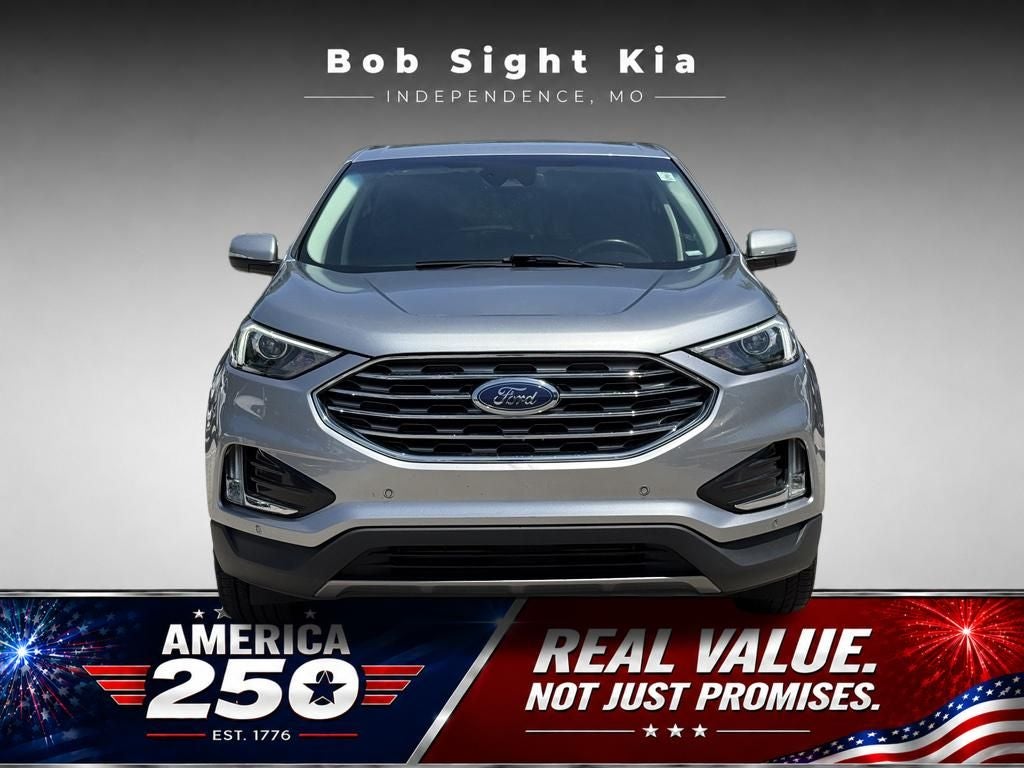 2023 Ford Edge Titanium