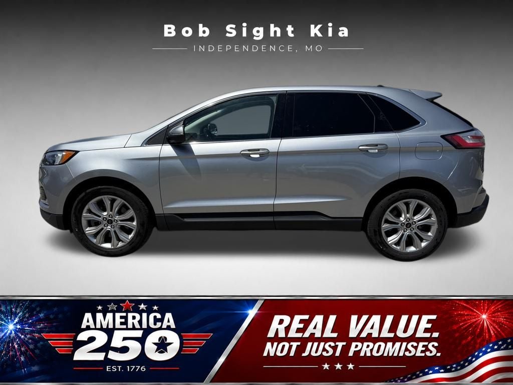 2023 Ford Edge Titanium