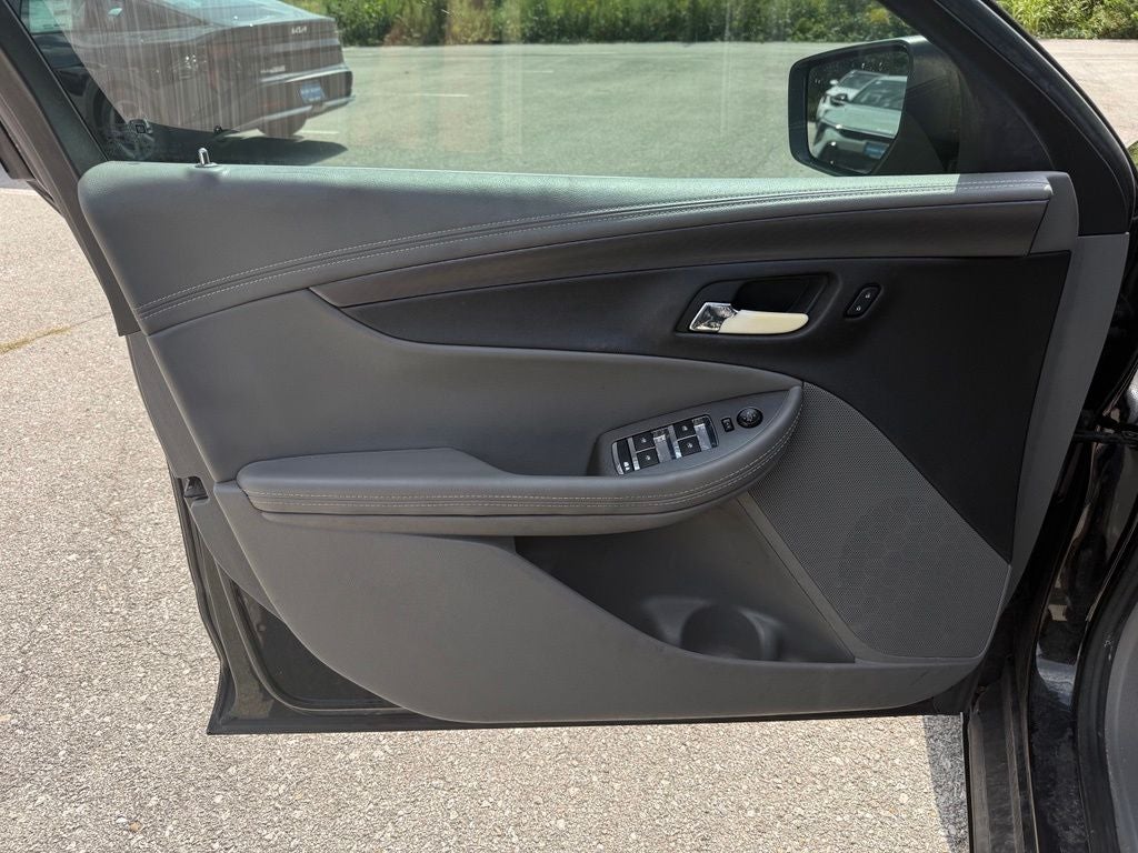 2015 Chevrolet Impala LS 1LS