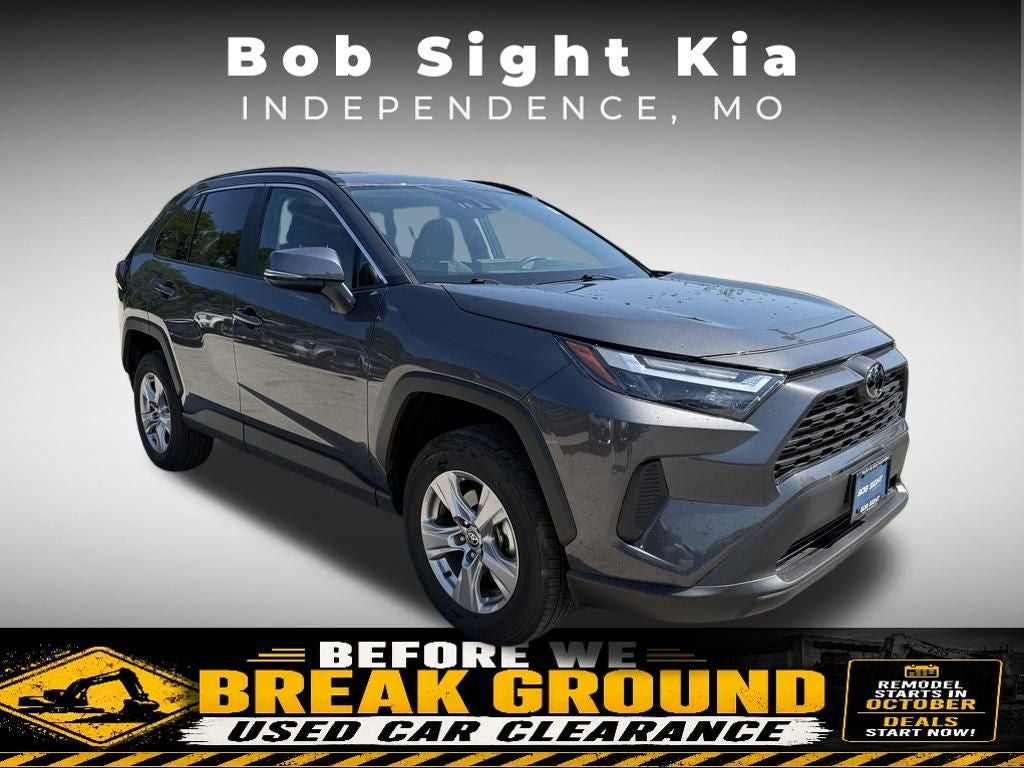2025 Toyota RAV4 XLE