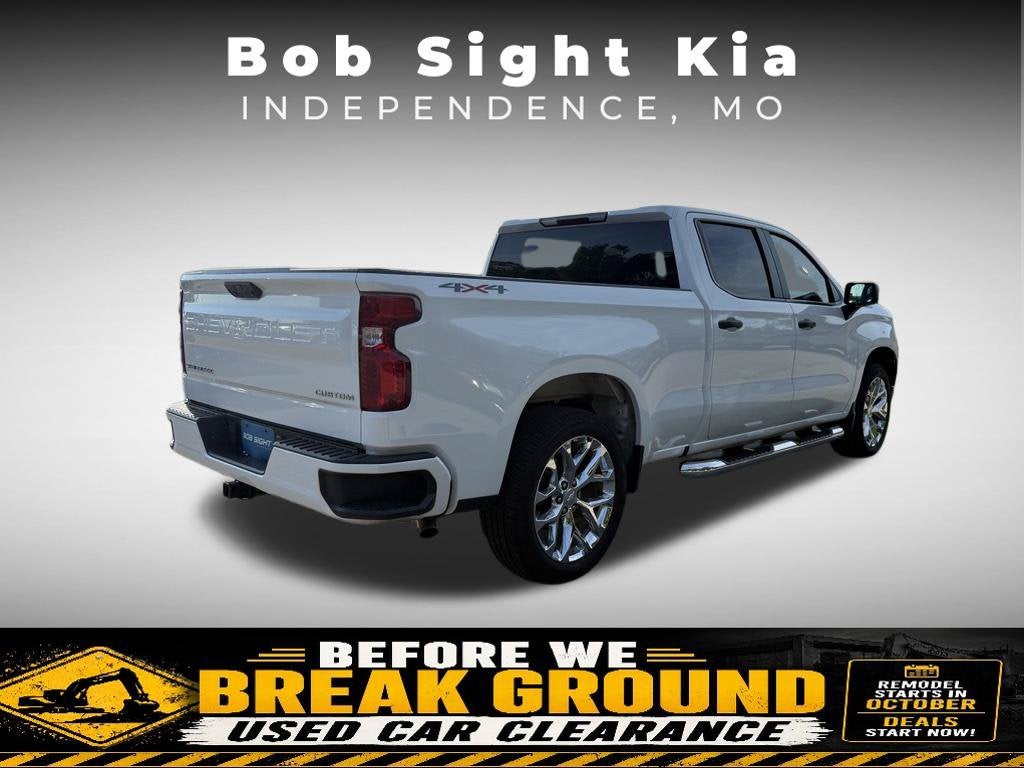 2022 Chevrolet Silverado 1500 Custom