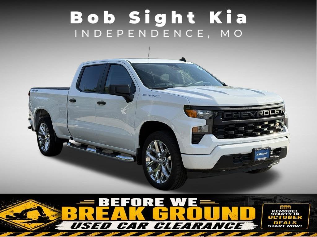 2022 Chevrolet Silverado 1500 Custom