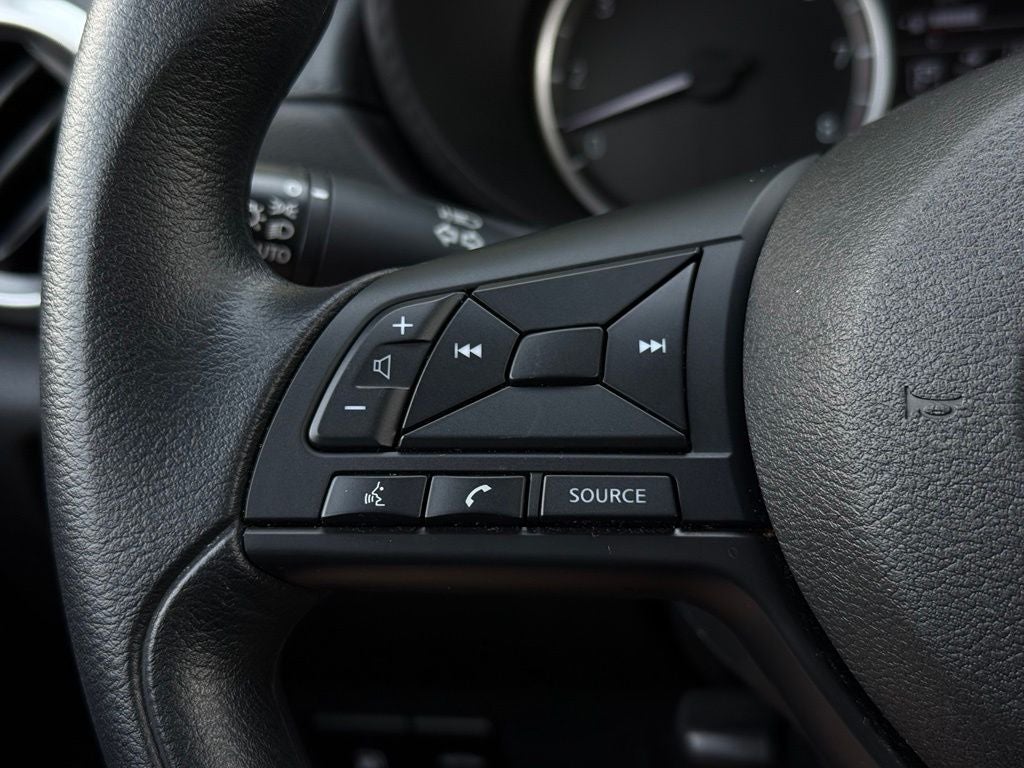 2024 Nissan Versa 1.6 S