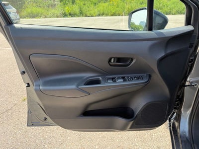 2024 Nissan Versa 1.6 S