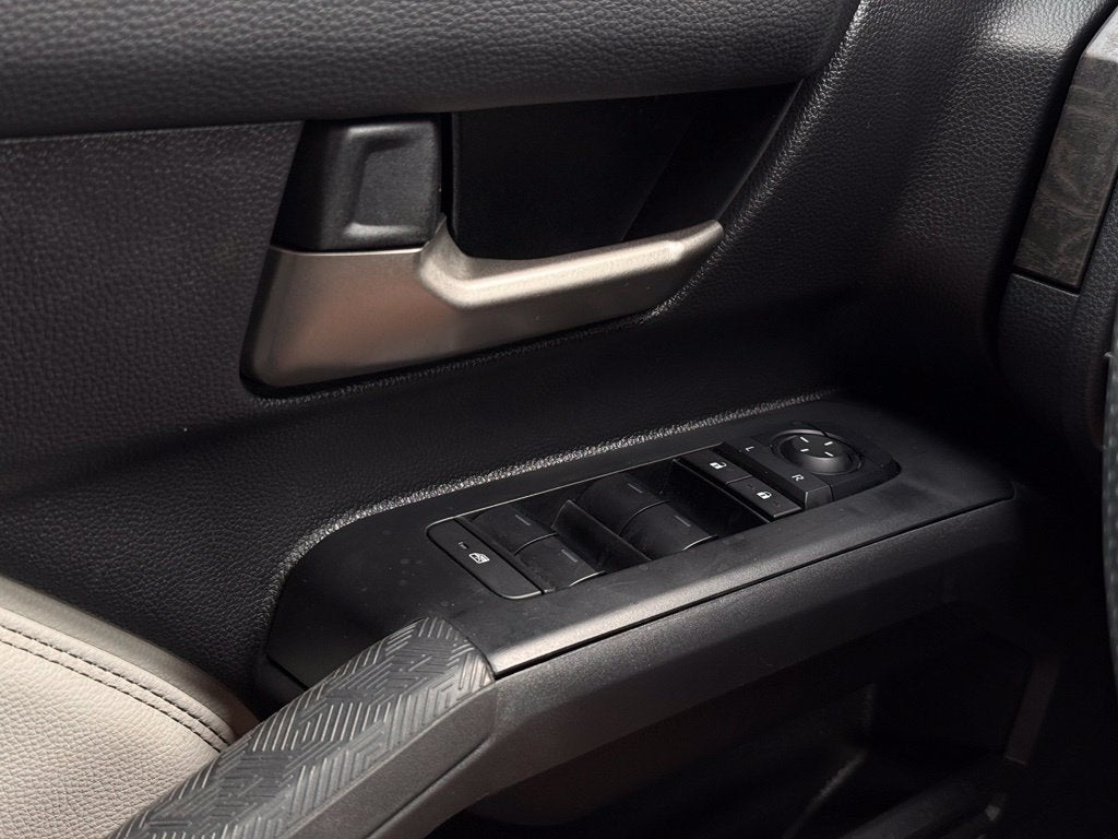 2025 Toyota Tacoma Hybrid Limited