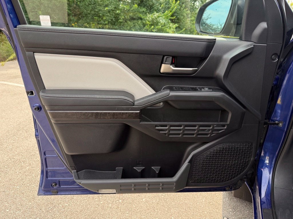 2025 Toyota Tacoma Hybrid Limited