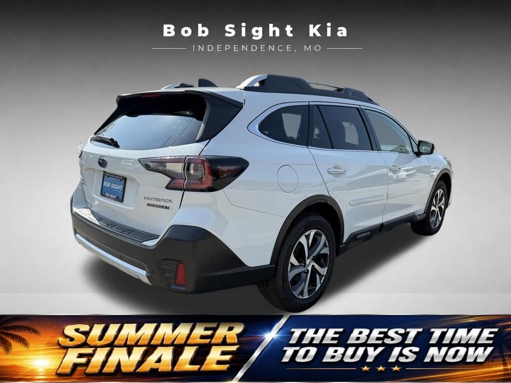 2022 Subaru Outback Touring XT