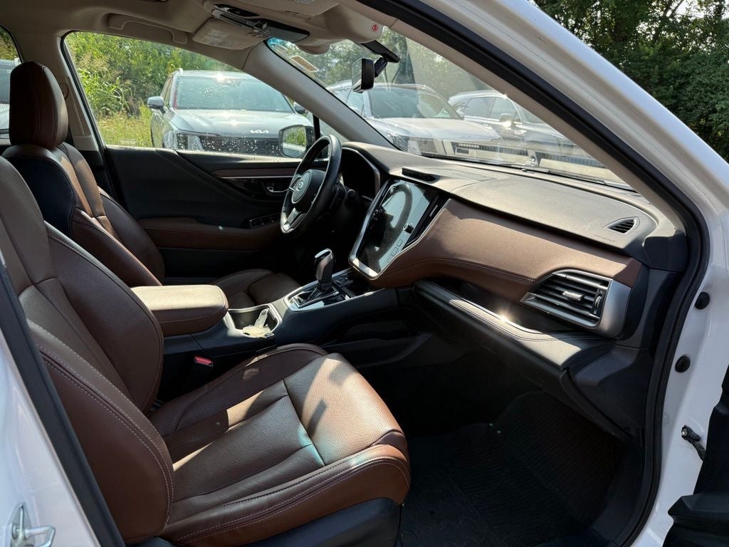 2022 Subaru Outback Touring XT