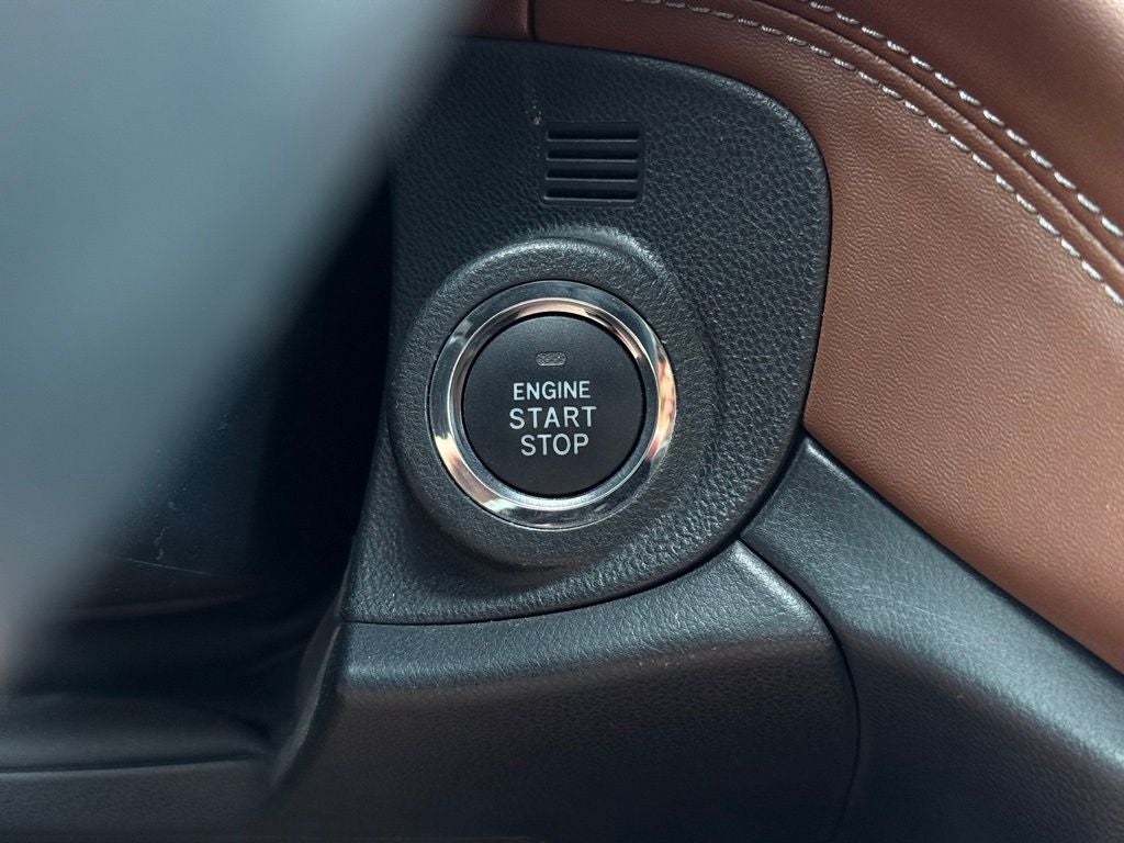 2022 Subaru Outback Touring XT