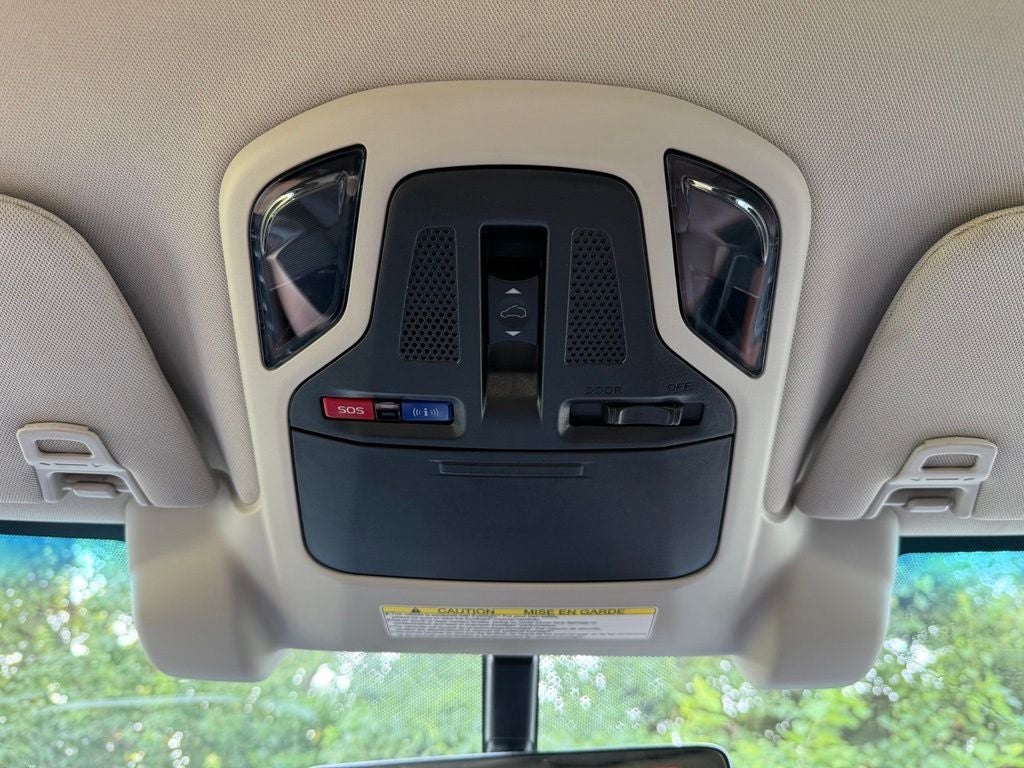 2022 Subaru Outback Touring XT
