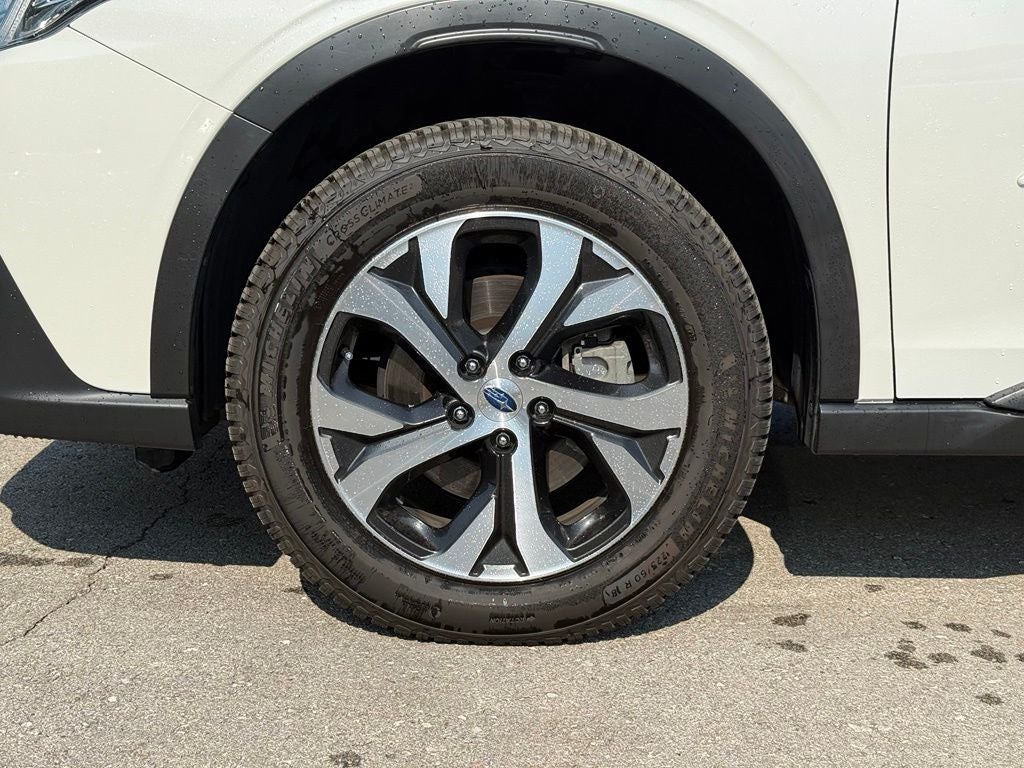 2022 Subaru Outback Touring XT