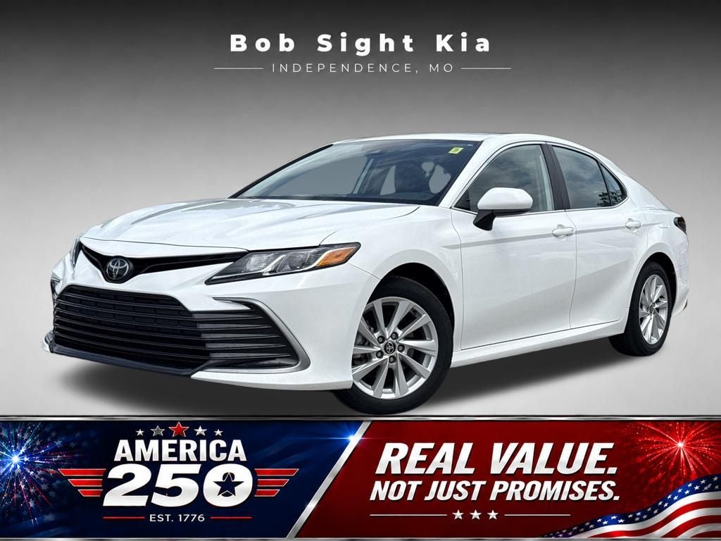 2024 Toyota Camry LE