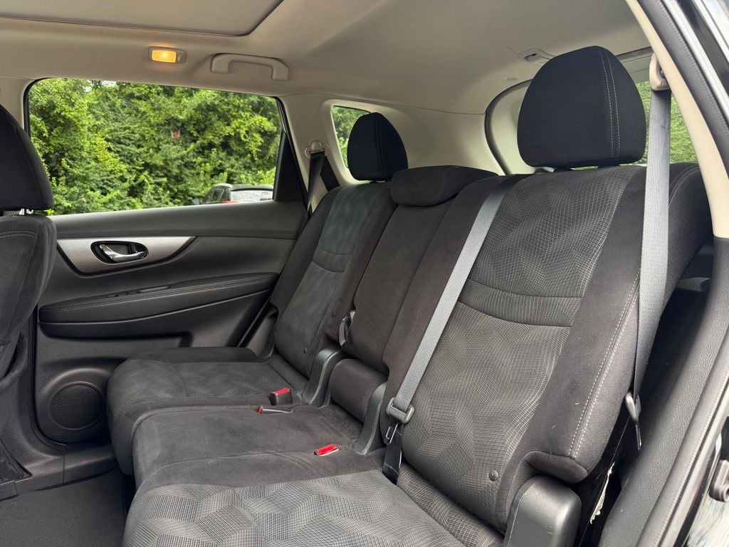 2015 Nissan Rogue SV