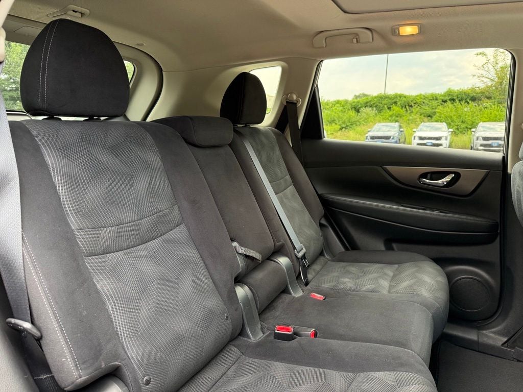 2015 Nissan Rogue SV