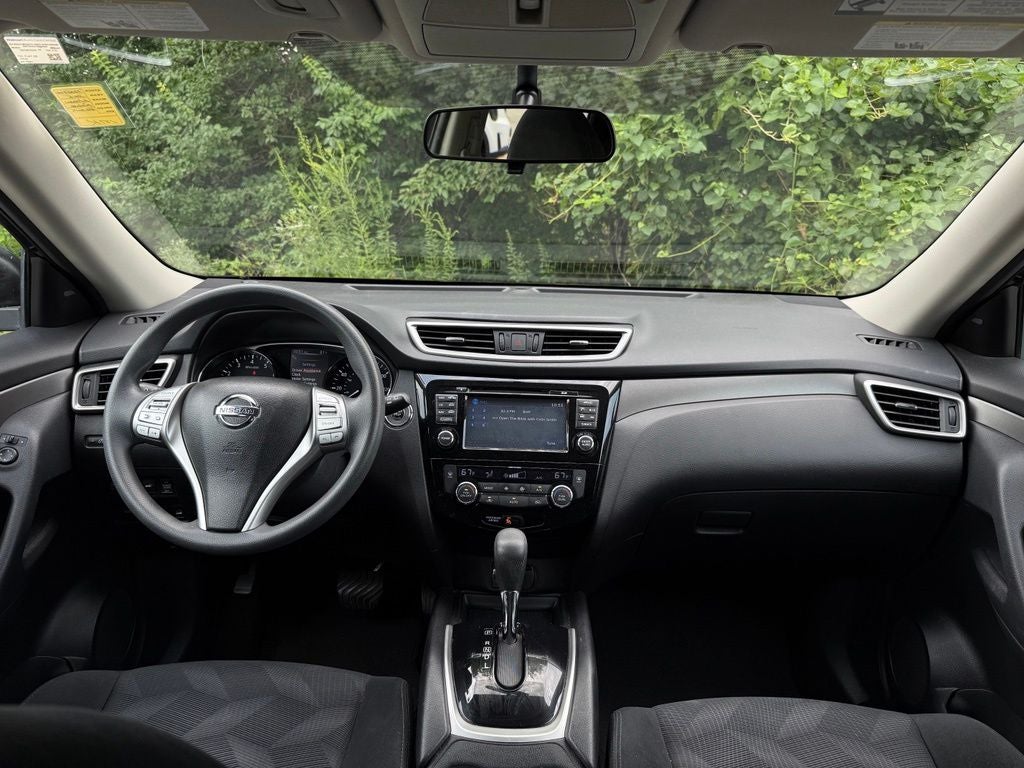 2015 Nissan Rogue SV