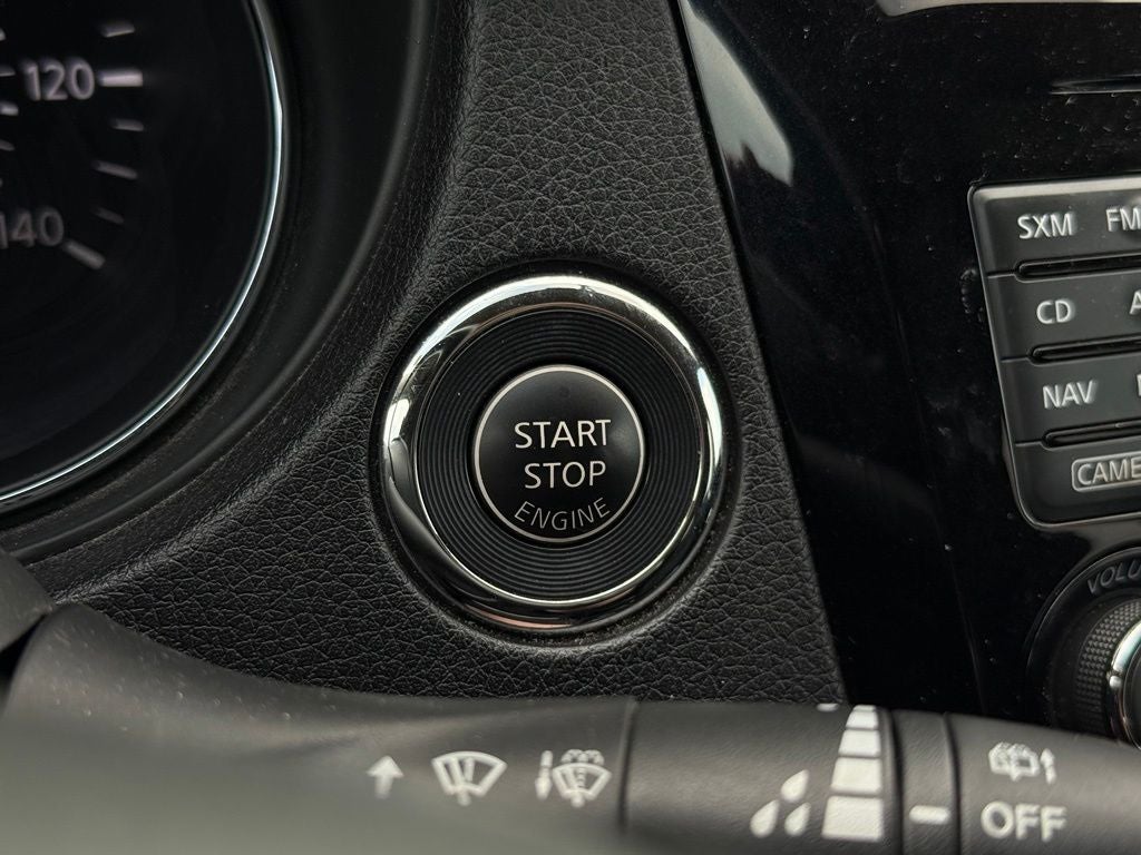 2015 Nissan Rogue SV