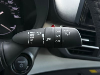 2025 Toyota Sienna XLE 8 Passenger