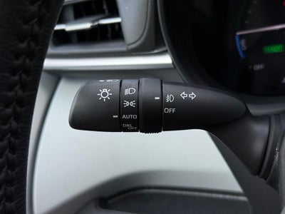 2025 Toyota Sienna XLE 8 Passenger