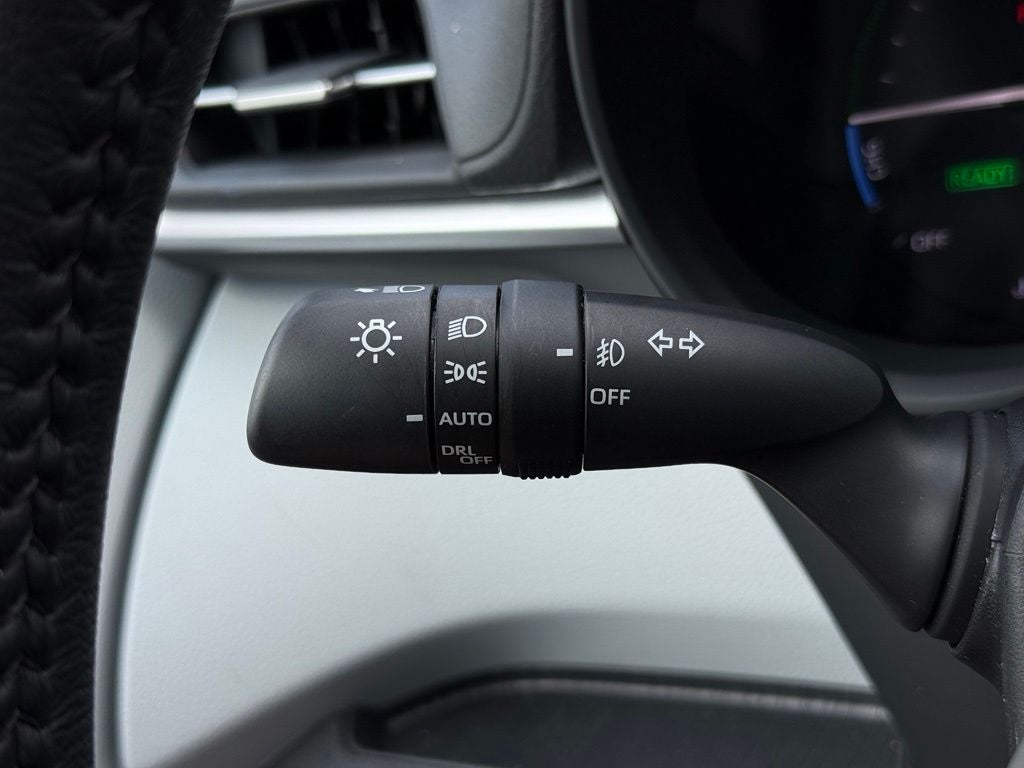 2025 Toyota Sienna XLE 8 Passenger