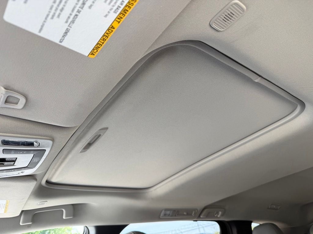 2025 Toyota Sienna XLE 8 Passenger