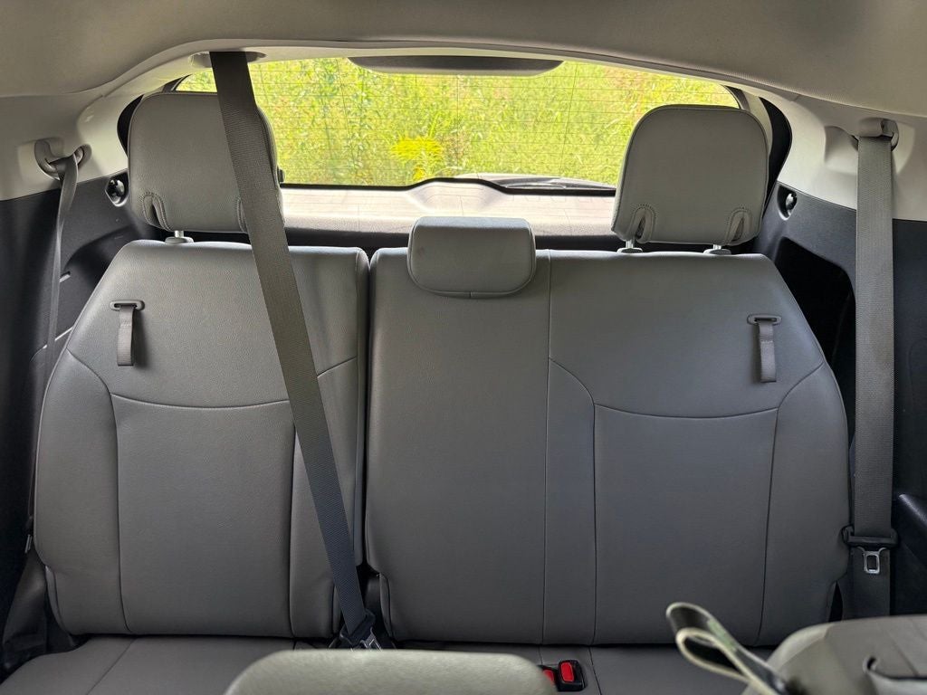 2025 Toyota Sienna XLE 8 Passenger