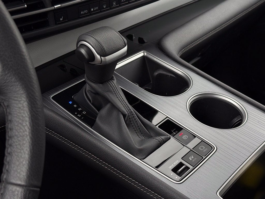 2026 Toyota Sienna XLE 8 Passenger