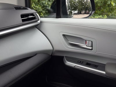2026 Toyota Sienna XLE 8 Passenger