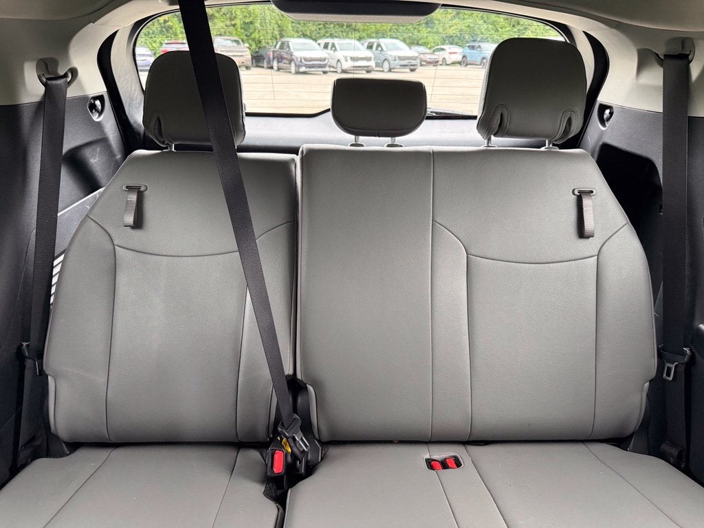 2026 Toyota Sienna XLE 8 Passenger