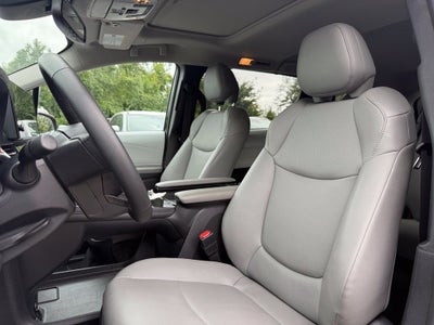 2026 Toyota Sienna XLE 8 Passenger