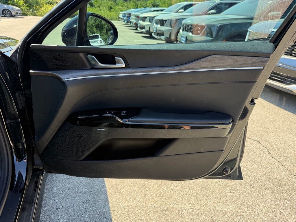 2022 Kia K5 EX