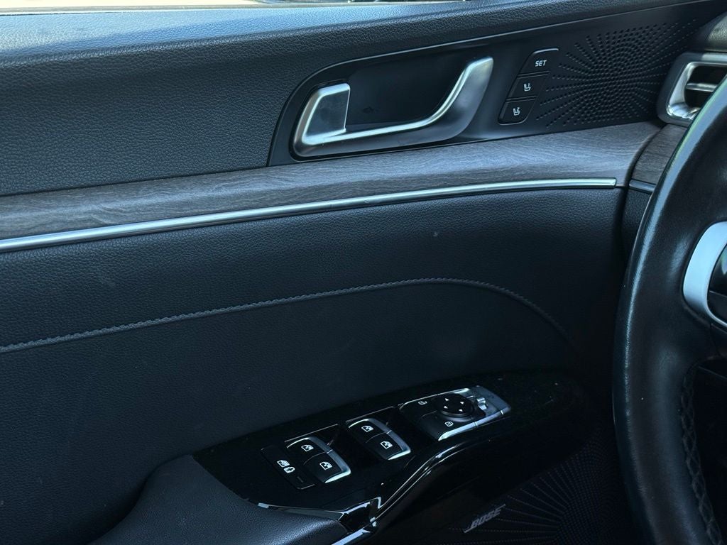 2022 Kia K5 EX