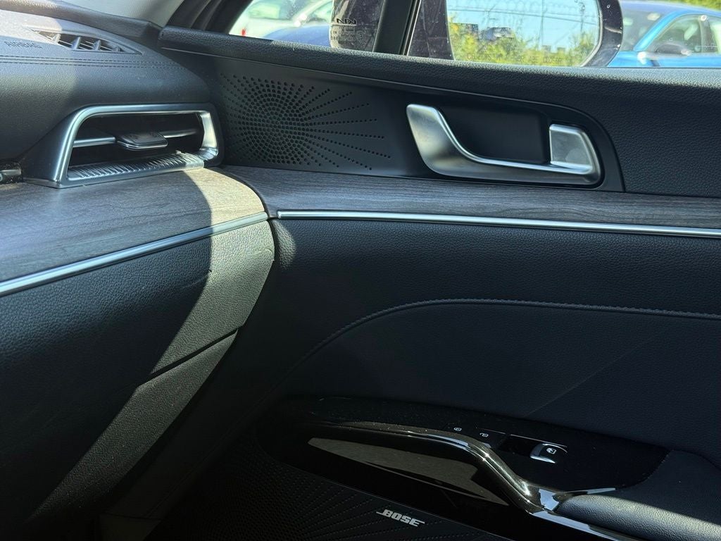 2022 Kia K5 EX