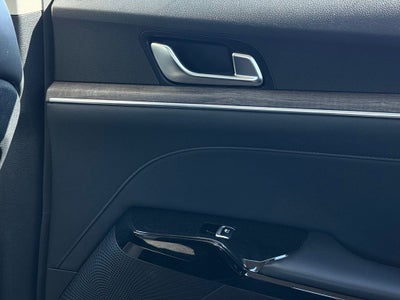 2022 Kia K5 EX