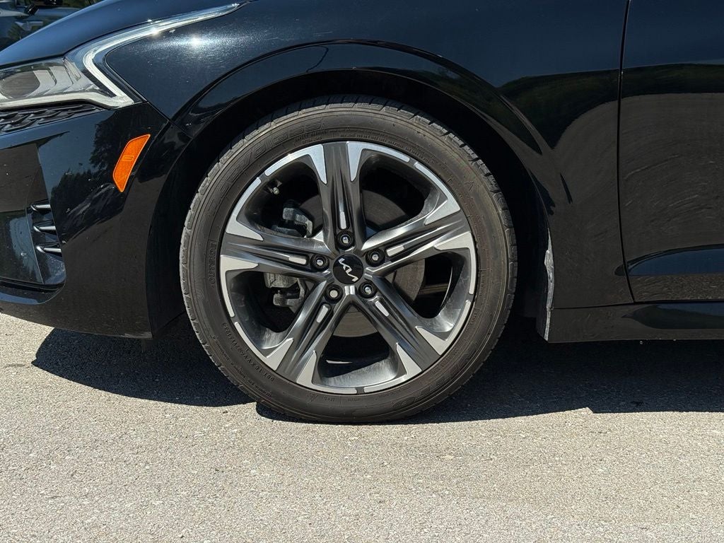 2022 Kia K5 EX