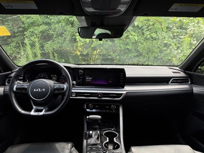 2022 Kia K5 GT-Line