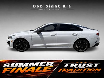 2022 Kia K5 GT-Line